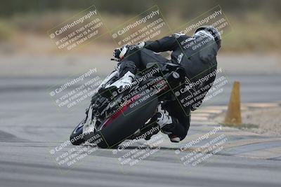 media/Sep-21-2025-Race Pace (Sun) [[98bf33ef95]]/Verified/2-Turn 2 Backside (835am)/